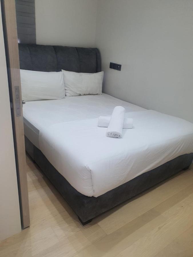 Klcc Beyond Hospitality Suites Star กัวลาลัมเปอร์ ภายนอก รูปภาพ